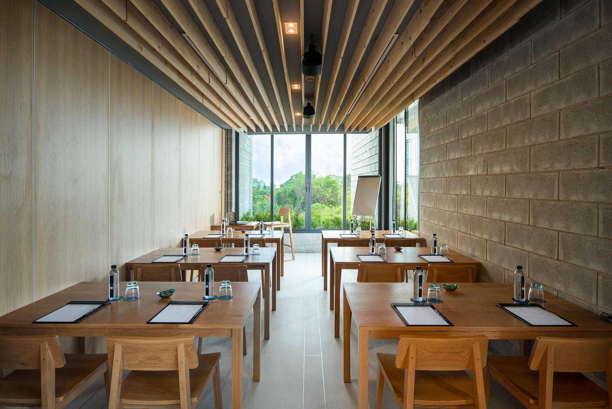 Cross Pattaya Oceanphere Na Chom Thian Exterior photo